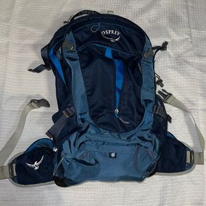 Osprey stratos 24 backpack in Blue